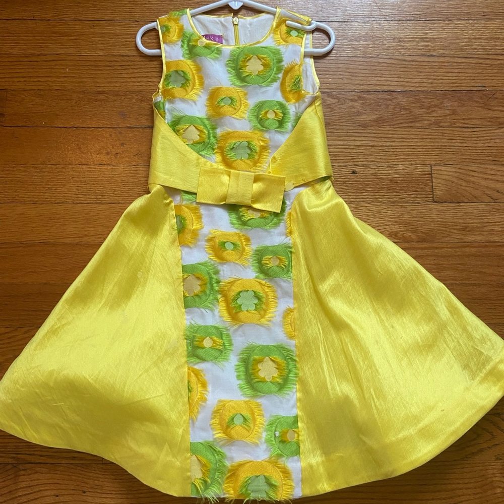Italian dress with an exquisite fit